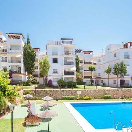 Apartamento Con Piscina Cerca Del Golf En Atalaya - Atalaya Del Golf 31 Estepona Exteriér fotografie